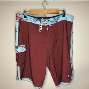 BILLABONG Men’s Dark Red Swim Trunks Size 38 LIKE NEW